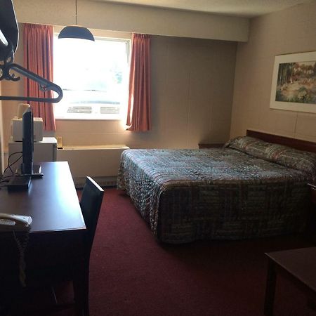 Midtown Motor Inn Bonnyville Exterior foto